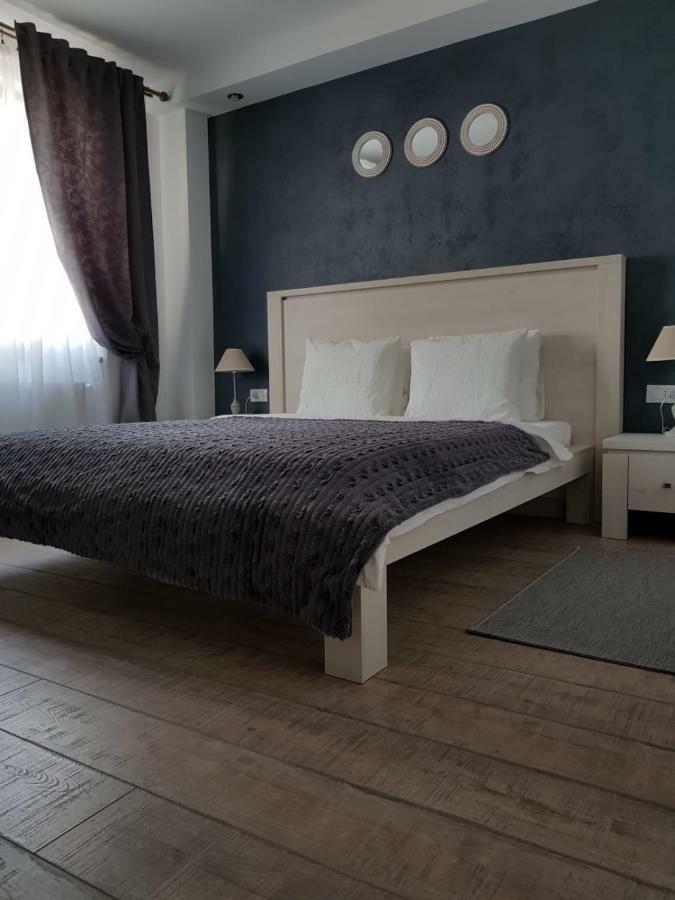 Apartament 2 Camere Ultracentral Râmnicu Vâlcea Екстериор снимка